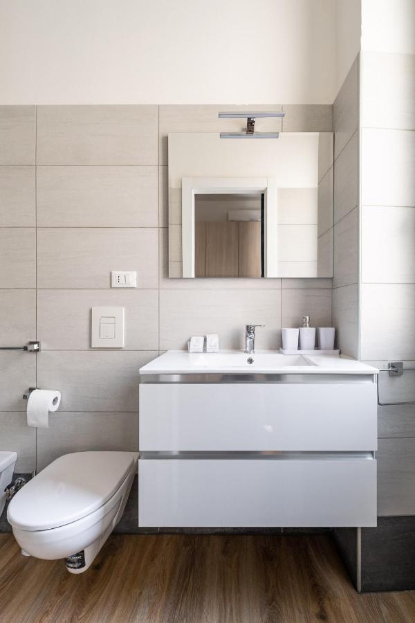 Studio 24 - Holiday & Business Apartment Bologna Exterior foto